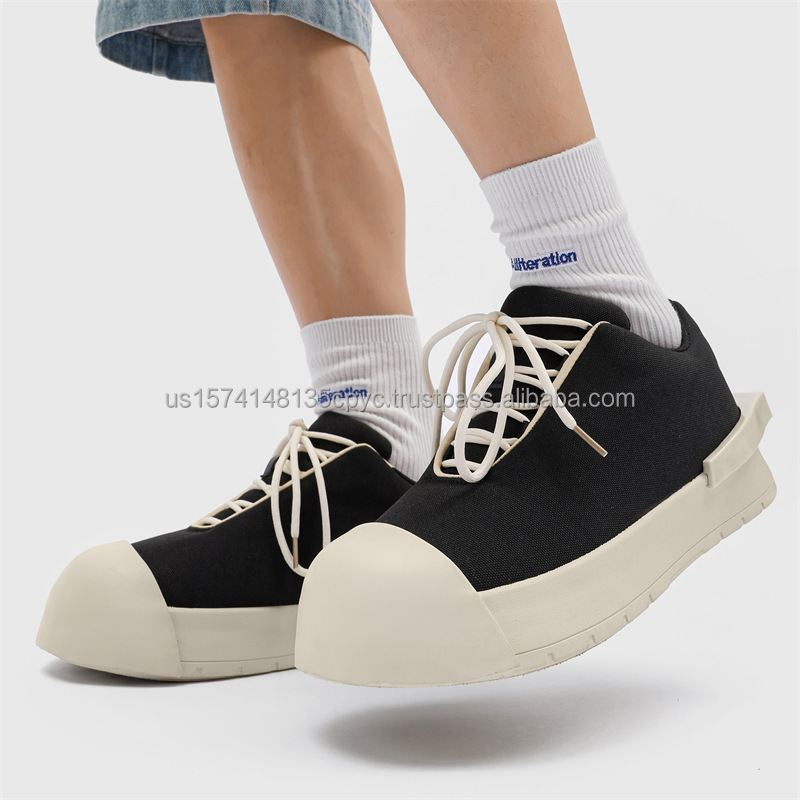 Teenage men's thick-soled high-top shoes with breathable design, suitable for sports and casual wear, trendy style.